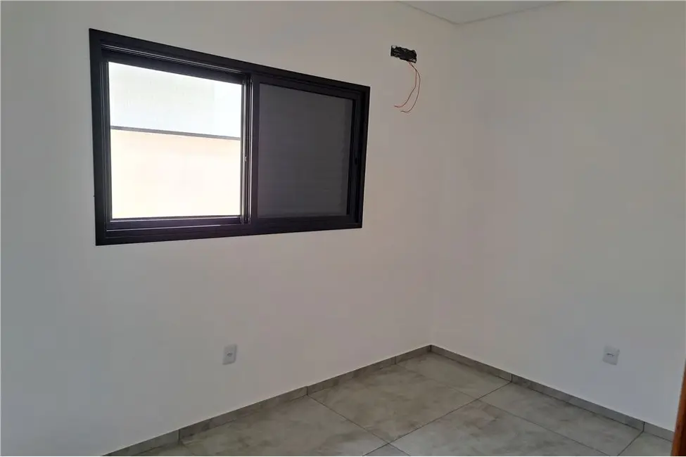 Foto 35 de Casa à venda, 160m2 em Parque Residencial Maria Elmira, Cacapava - SP