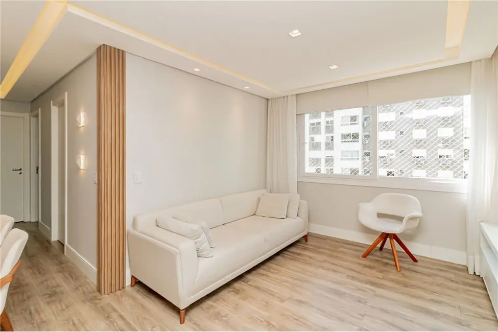 Foto 3 de Apartamento com 3 quartos à venda, 76m2 em São Sebastião, Porto Alegre - RS