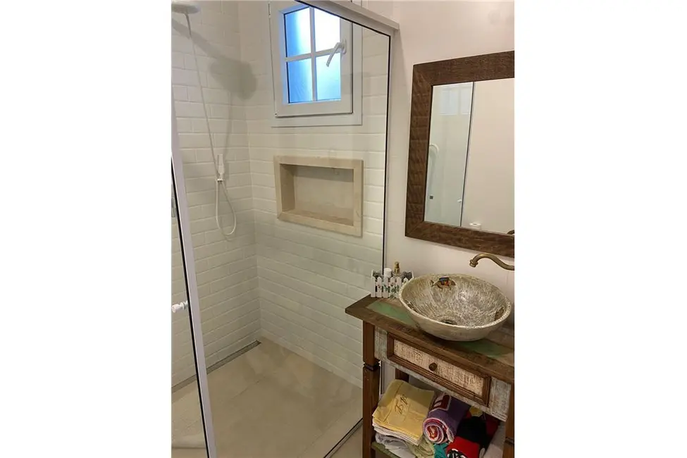 Casa de Condomínio com 4 quartos à venda, 305m2 em Fazenda, Itajai - SC - imagem 9 Foto 9 de Casa de Condomínio com 4 quartos à venda, 305m2 em Fazenda, Itajai - SC