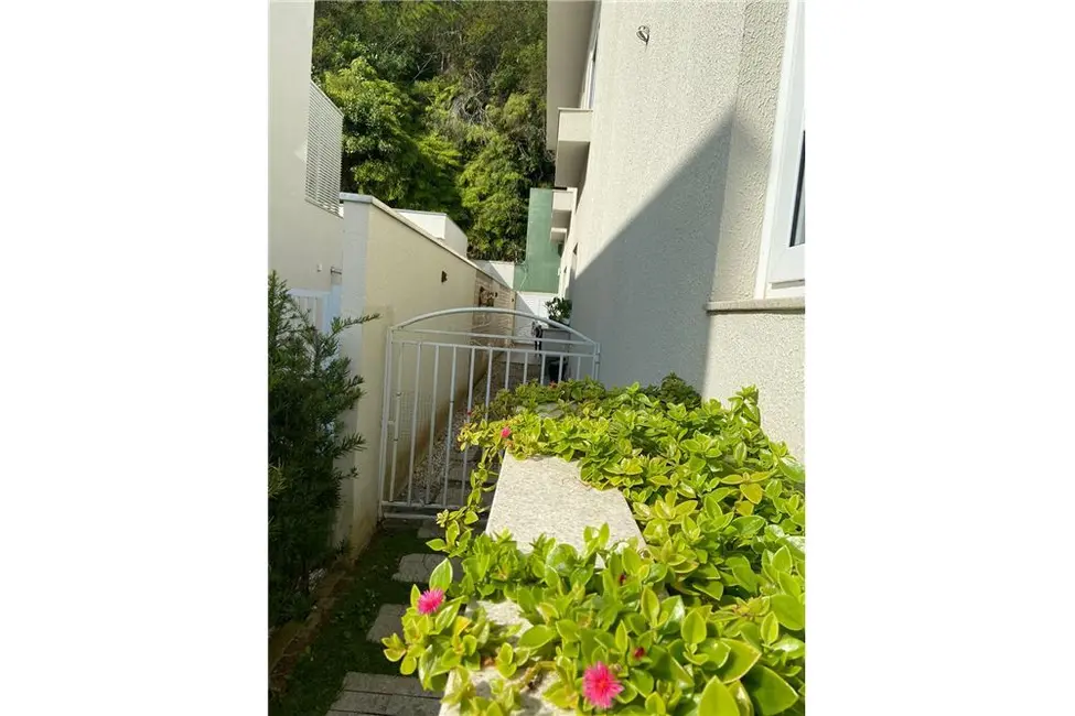 Casa de Condomínio com 4 quartos à venda, 305m2 em Fazenda, Itajai - SC - imagem 7 Foto 7 de Casa de Condomínio com 4 quartos à venda, 305m2 em Fazenda, Itajai - SC