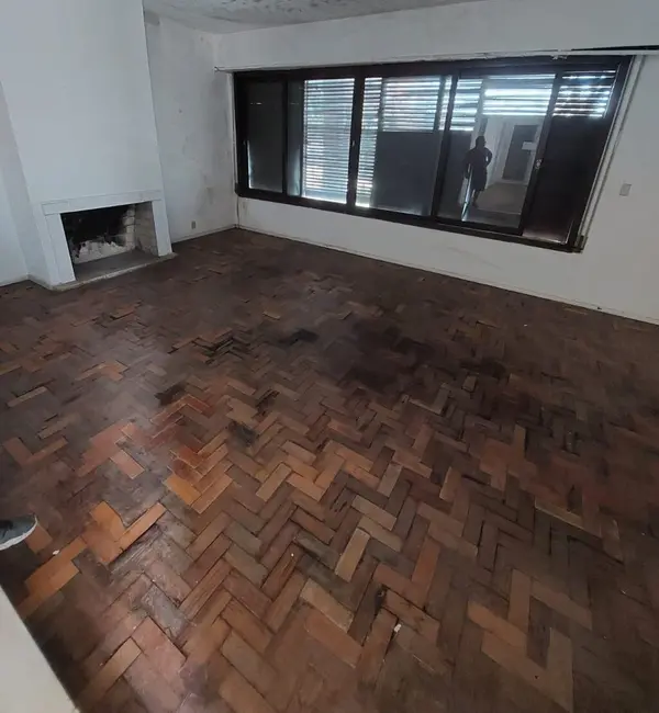 Foto 3 de Casa com 2 quartos à venda, 142m2 em Três Figueiras, Porto Alegre - RS