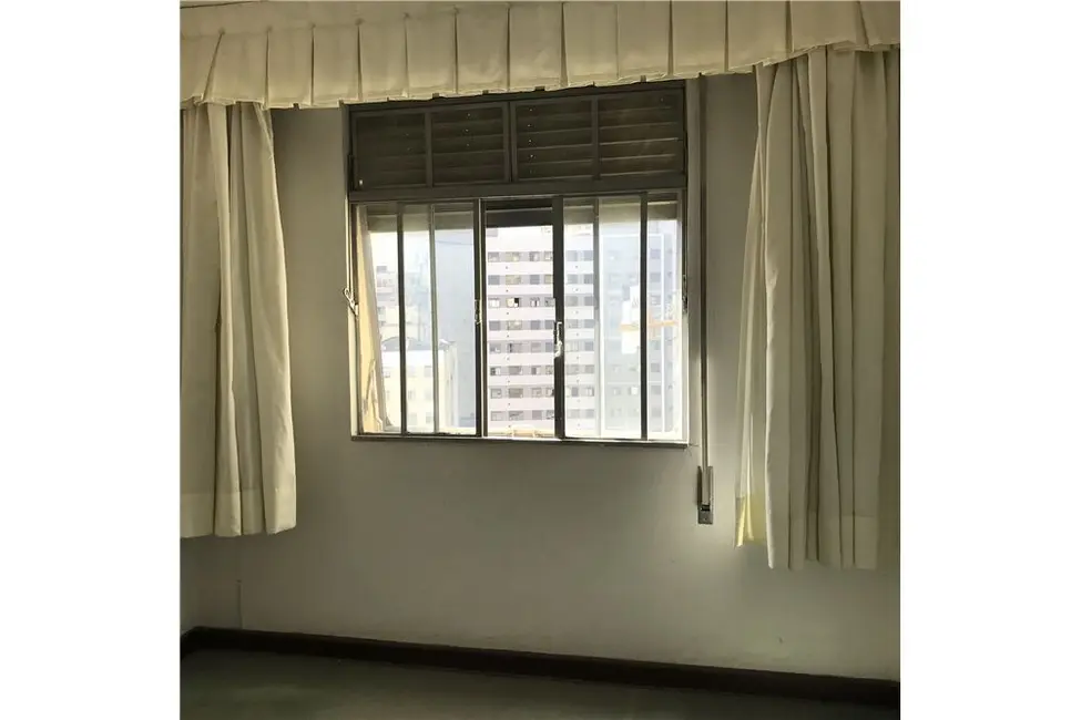 Apartamento com 3 quartos à venda, 121m2 em Bela Vista, São Paulo - SP - imagem 4 Foto 4 de Apartamento com 3 quartos à venda, 121m2 em Bela Vista, São Paulo - SP