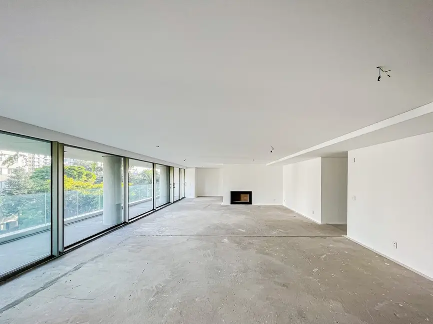 Apartamento com 3 quartos à venda, 388m2 em Moinhos de Vento, Porto Alegre - RS - imagem 3 Foto 3 de Apartamento com 3 quartos à venda, 388m2 em Moinhos de Vento, Porto Alegre - RS