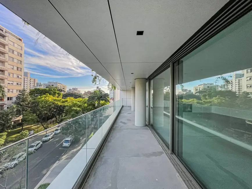 Apartamento com 3 quartos à venda, 388m2 em Moinhos de Vento, Porto Alegre - RS - imagem 5 Foto 5 de Apartamento com 3 quartos à venda, 388m2 em Moinhos de Vento, Porto Alegre - RS