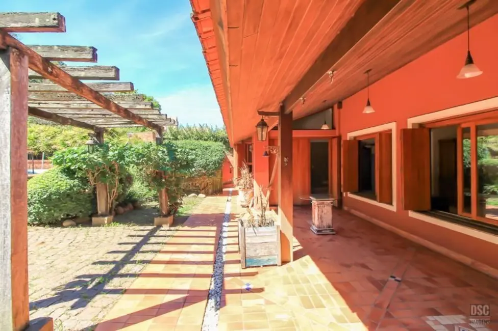 Casa com 4 quartos à venda, 335m2 em Aberta dos Morros, Porto Alegre - RS - imagem 6 Foto 6 de Casa com 4 quartos à venda, 335m2 em Aberta dos Morros, Porto Alegre - RS
