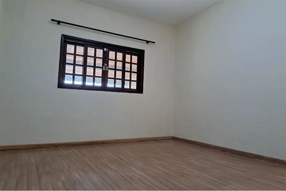 Foto 3 de Casa de Condomínio à venda, 62m2 em Esplanada Independência, Taubate - SP