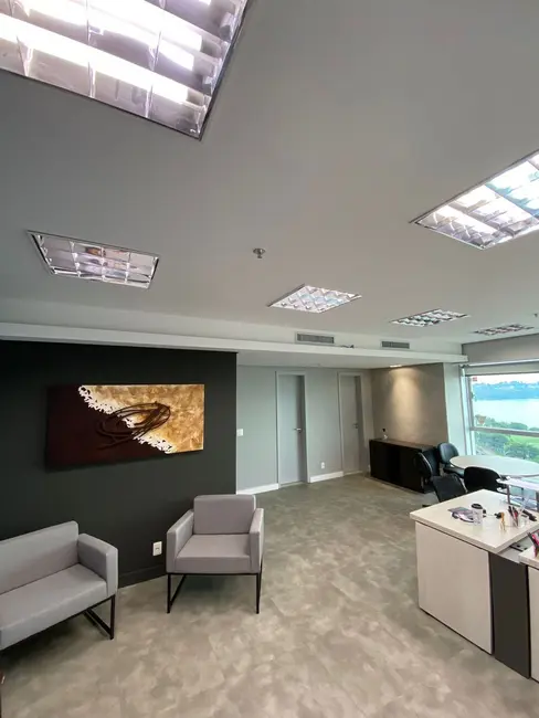 Foto 9 de Sala Comercial com 1 quarto à venda, 40m2 em Cristal, Porto Alegre - RS