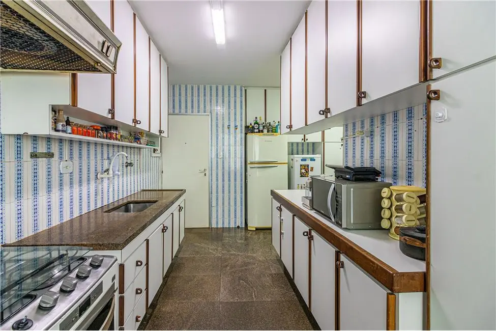 Apartamento com 3 quartos à venda, 122m2 em Jardim Paulista, São Paulo - SP - imagem 4 Foto 4 de Apartamento com 3 quartos à venda, 122m2 em Jardim Paulista, São Paulo - SP