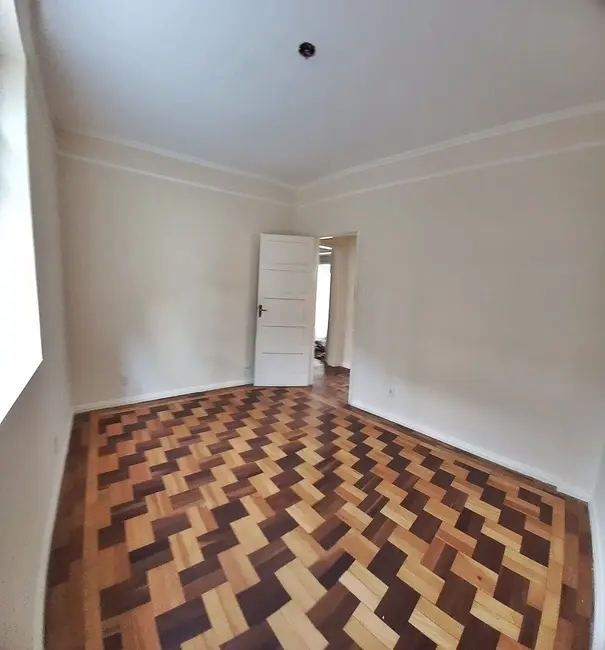 Apartamento com 3 quartos à venda, 53m2 em Passo da Areia, Porto Alegre - RS - imagem 7 Foto 7 de Apartamento com 3 quartos à venda, 53m2 em Passo da Areia, Porto Alegre - RS