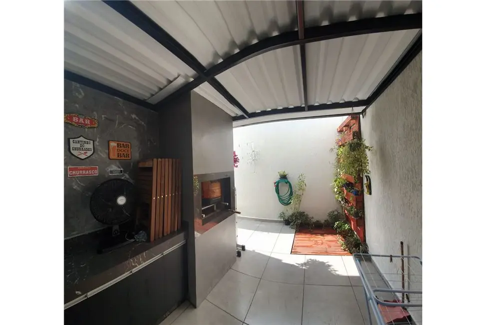 Foto 6 de Casa com 2 quartos à venda, 66m2 em Taubate - SP