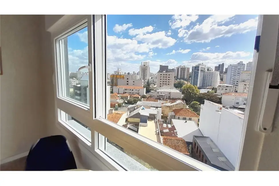 Foto 8 de Apartamento com 1 quarto à venda, 20m2 em Santa Cecília, Porto Alegre - RS