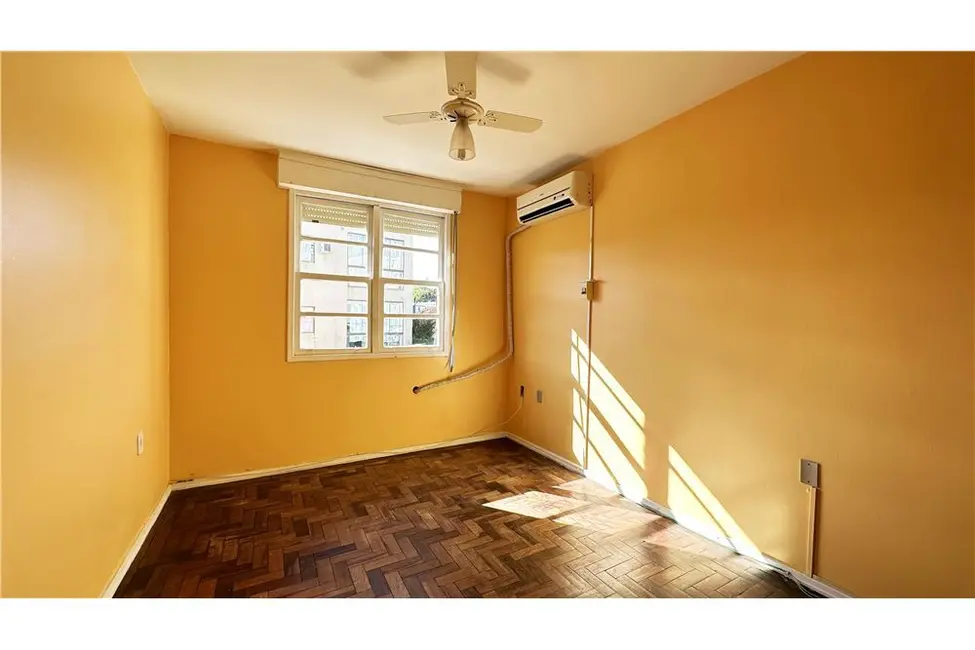 Foto 6 de Apartamento com 2 quartos à venda, 52m2 em Teresópolis, Porto Alegre - RS