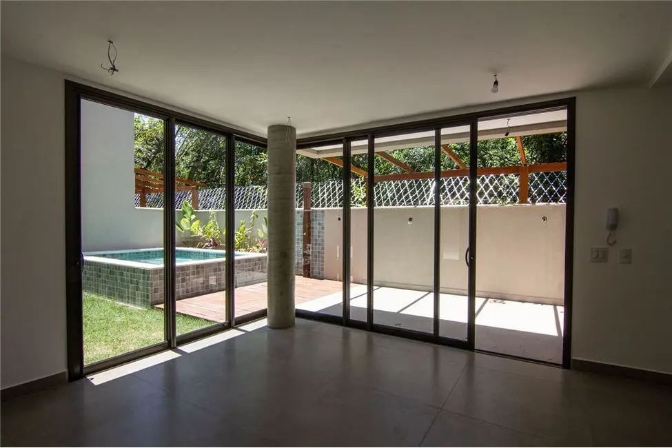 Foto 5 de Casa com 3 quartos à venda, 132m2 em Sao Sebastiao - SP