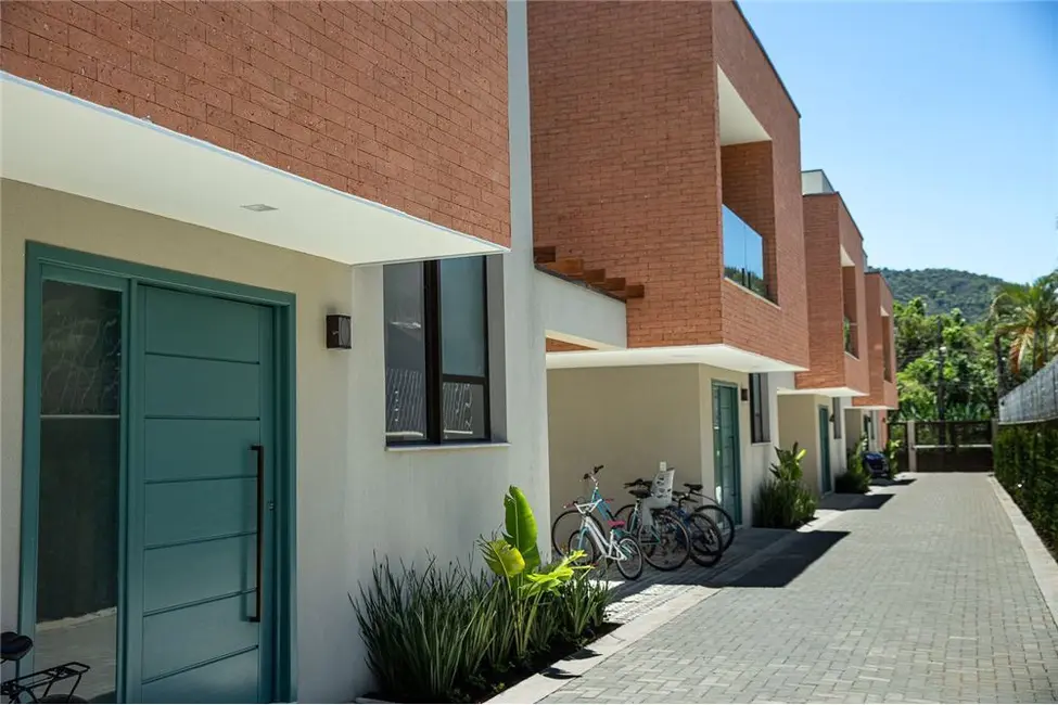 Foto 3 de Casa com 3 quartos à venda, 132m2 em Sao Sebastiao - SP