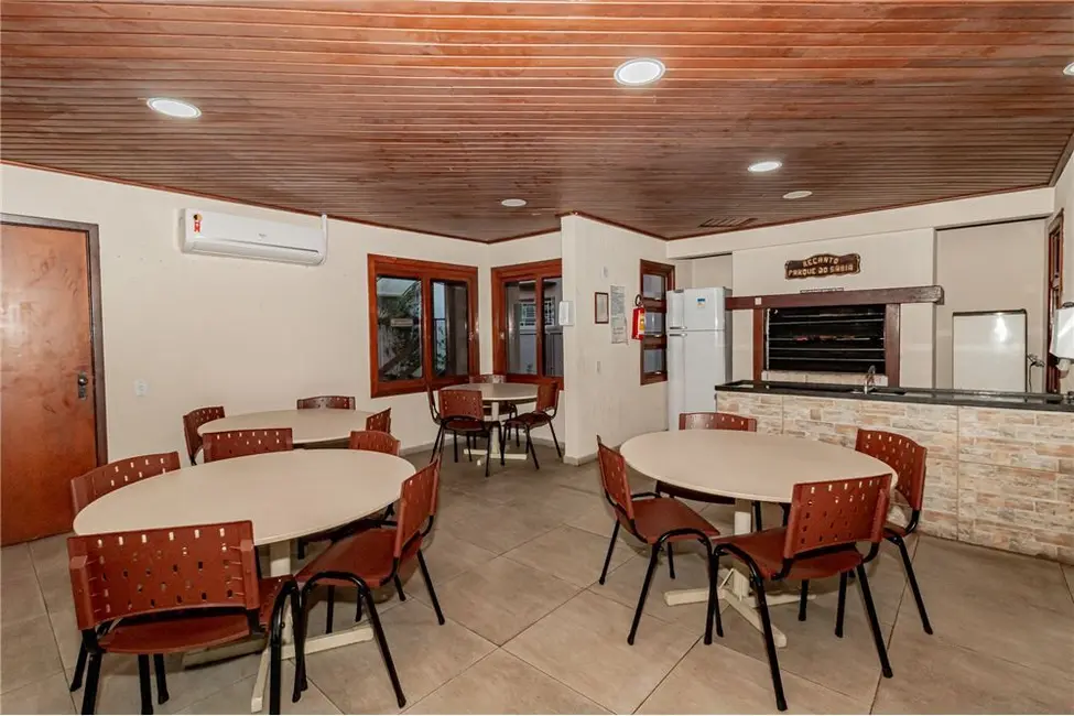 Foto 3 de Apartamento com 2 quartos à venda, 56m2 em Morro Santana, Porto Alegre - RS