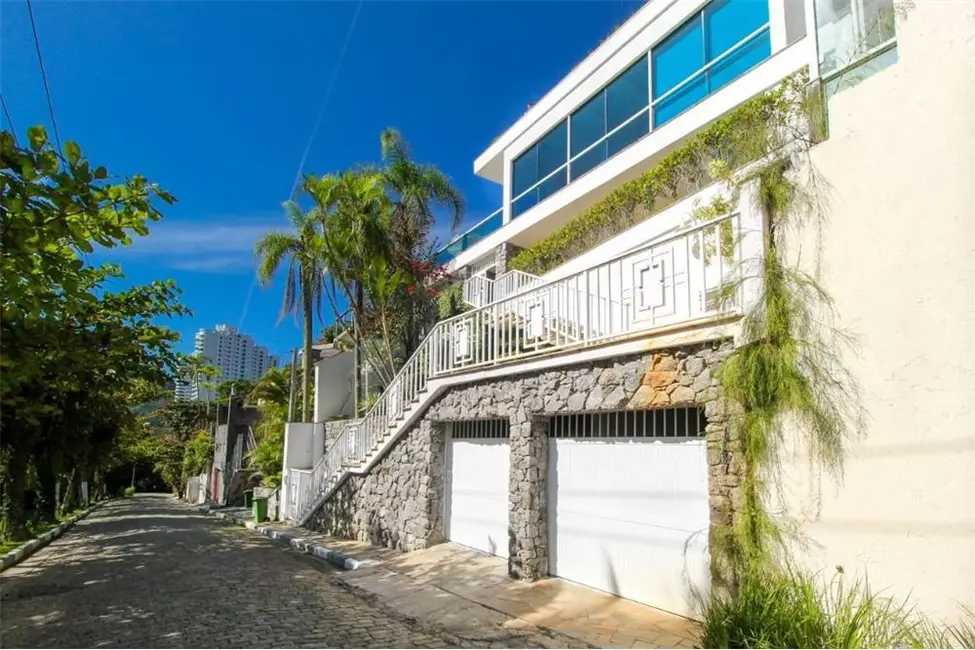 Casa à venda, 304m2 em Loteamento João Batista Julião, Guaruja - SP - imagem 38 Foto 38 de Casa à venda, 304m2 em Loteamento João Batista Julião, Guaruja - SP