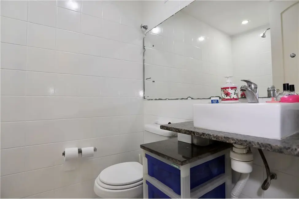 Apartamento com 3 quartos à venda, 80m2 em Jardim Botânico, Porto Alegre - RS - imagem 9 Foto 9 de Apartamento com 3 quartos à venda, 80m2 em Jardim Botânico, Porto Alegre - RS