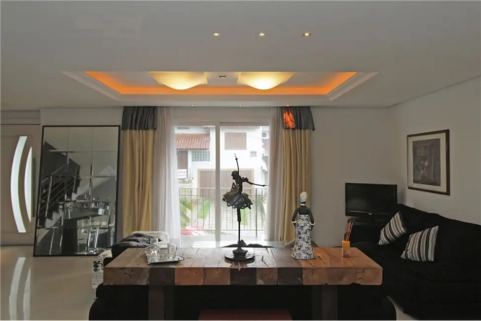 Casa de Condomínio com 4 quartos à venda, 380m2 em São Lucas, Viamao - RS - imagem 9 Foto 9 de Casa de Condomínio com 4 quartos à venda, 380m2 em São Lucas, Viamao - RS