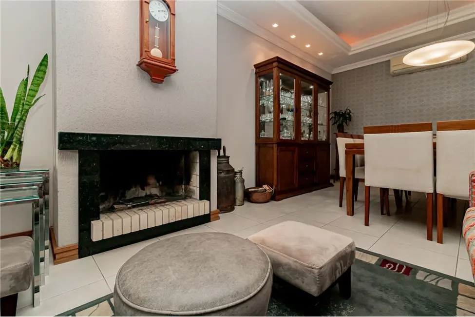 Foto 5 de Apartamento com 3 quartos à venda, 201m2 em Vila Ipiranga, Porto Alegre - RS