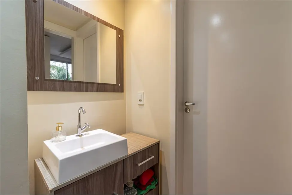Apartamento com 2 quartos à venda, 42m2 em Mato Grande, Canoas - RS - imagem 9 Foto 9 de Apartamento com 2 quartos à venda, 42m2 em Mato Grande, Canoas - RS