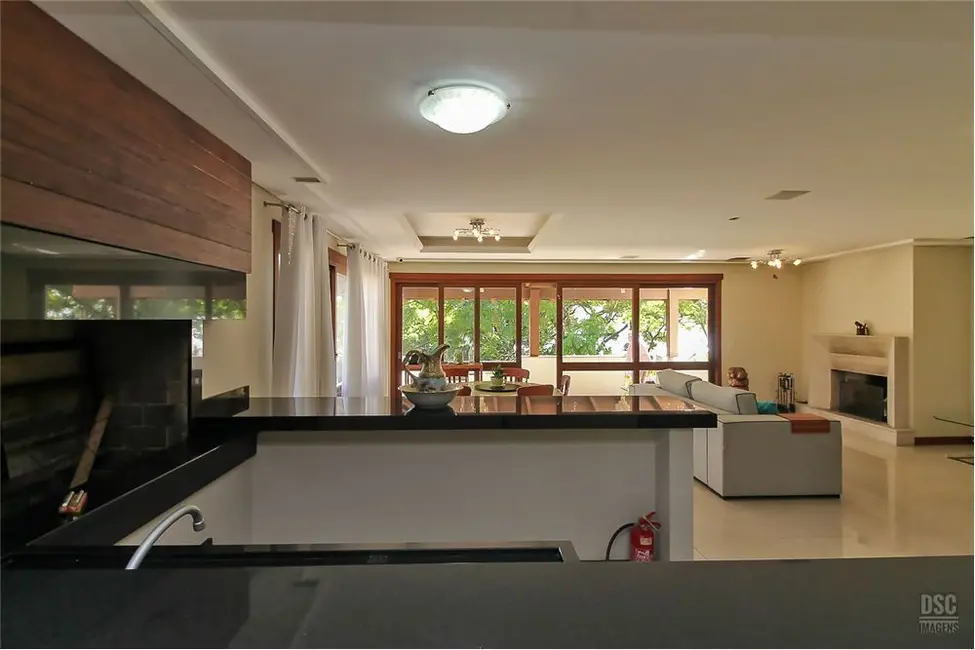 Foto 8 de Casa de Condomínio com 4 quartos à venda, 506m2 em Vila Assunção, Porto Alegre - RS