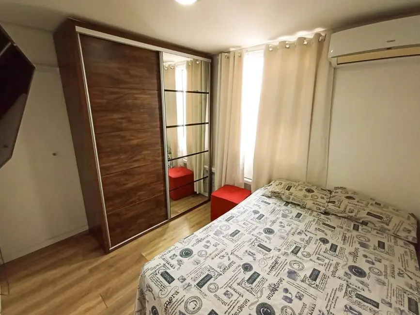 Foto 5 de Apartamento com 2 quartos à venda, 43m2 em Mário Quintana, Porto Alegre - RS