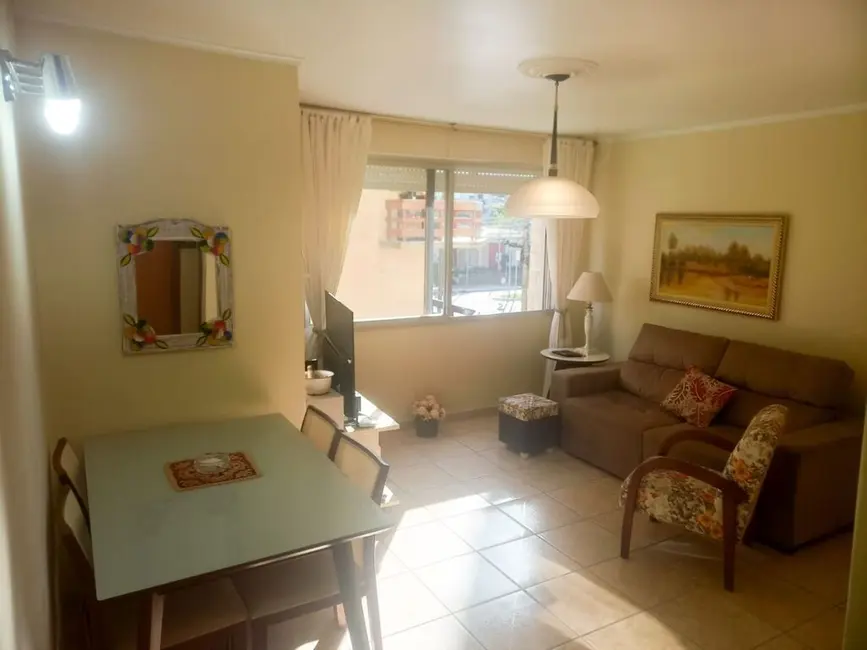 Foto 2 de Apartamento com 2 quartos à venda, 76m2 em Cristo Redentor, Porto Alegre - RS