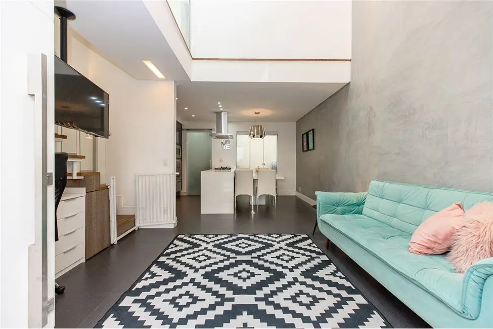 Foto 2 de Casa de Condomínio com 2 quartos à venda, 166m2 em Vila Sofia, São Paulo - SP