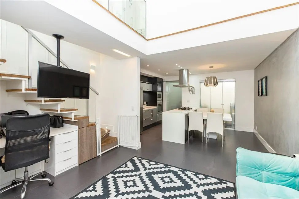 Foto 1 de Casa de Condomínio com 2 quartos à venda, 166m2 em Vila Sofia, São Paulo - SP