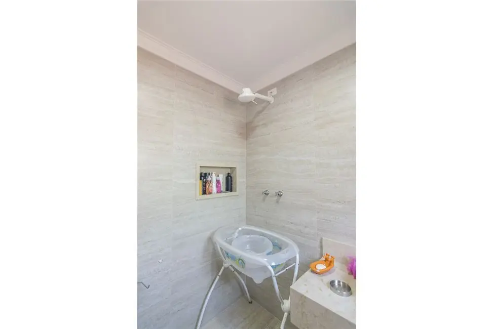 Foto 3 de Casa com 3 quartos à venda, 360m2 em Vila Curuçá, Santo Andre - SP