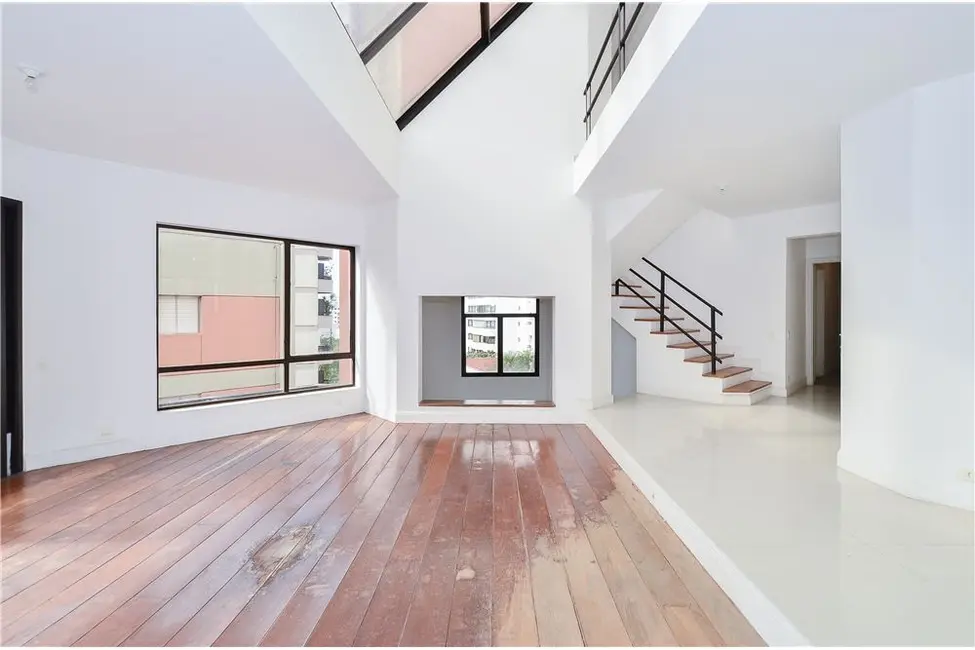 Foto 1 de Cobertura com 4 quartos à venda, 485m2 em Real Parque, São Paulo - SP