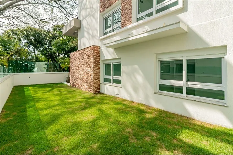 Apartamento com 3 quartos à venda, 227m2 em Menino Deus, Porto Alegre - RS - imagem 9 Foto 9 de Apartamento com 3 quartos à venda, 227m2 em Menino Deus, Porto Alegre - RS