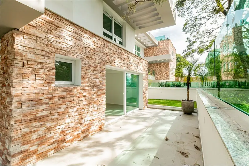 Apartamento com 3 quartos à venda, 227m2 em Menino Deus, Porto Alegre - RS - imagem 3 Foto 3 de Apartamento com 3 quartos à venda, 227m2 em Menino Deus, Porto Alegre - RS