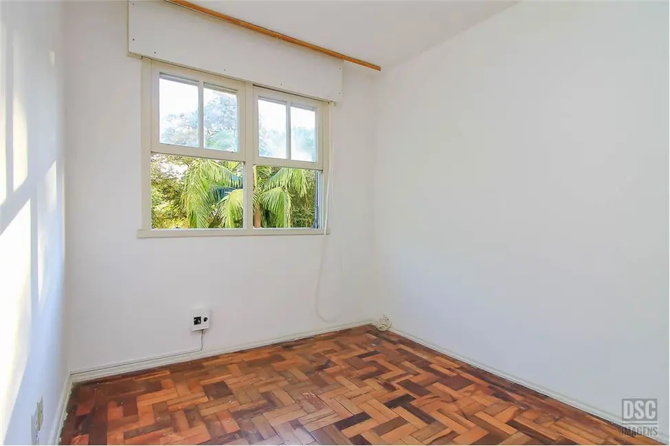 Foto 4 de Apartamento com 2 quartos à venda, 56m2 em Santo Antônio, Porto Alegre - RS