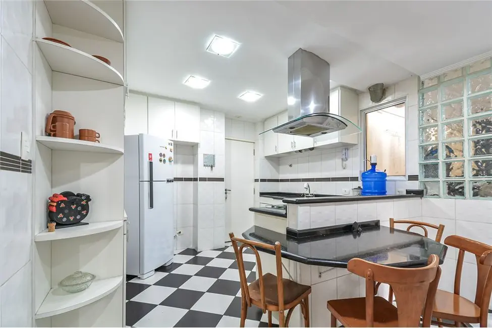 Apartamento com 3 quartos à venda, 111m2 em Pinheiros, São Paulo - SP - imagem 8 Foto 8 de Apartamento com 3 quartos à venda, 111m2 em Pinheiros, São Paulo - SP