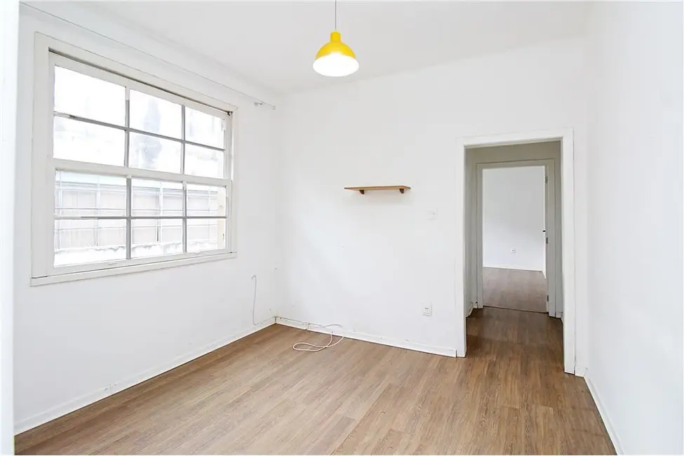 Apartamento com 1 quarto à venda, 33m2 em Centro Histórico, Porto Alegre - RS - imagem 5 Foto 5 de Apartamento com 1 quarto à venda, 33m2 em Centro Histórico, Porto Alegre - RS