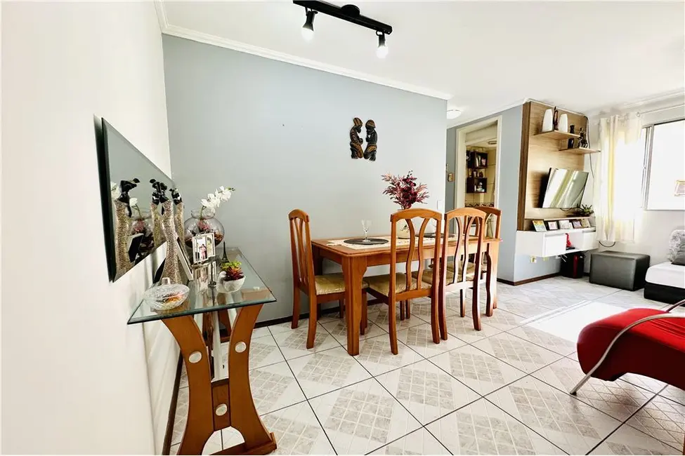 Apartamento com 2 quartos à venda, 48m2 em Guarapiranga, São Paulo - SP - imagem 3 Foto 3 de Apartamento com 2 quartos à venda, 48m2 em Guarapiranga, São Paulo - SP