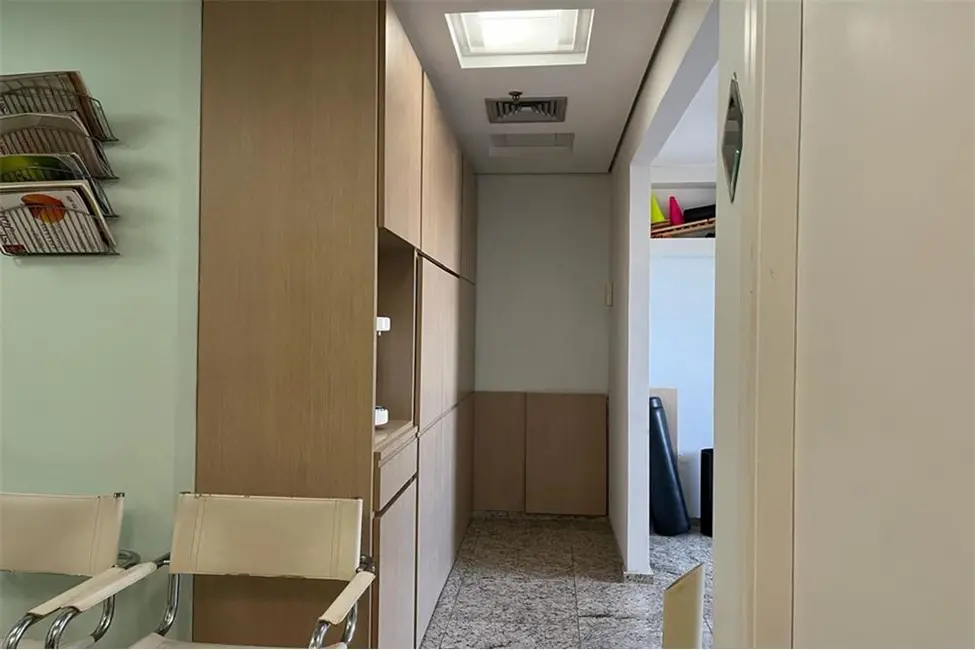 Sala Comercial à venda, 40m2 em Vila Olímpia, São Paulo - SP - imagem 8 Foto 8 de Sala Comercial à venda, 40m2 em Vila Olímpia, São Paulo - SP