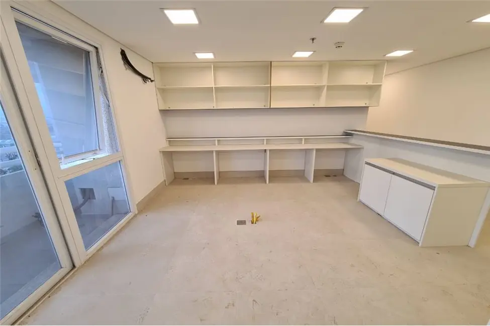 Foto 5 de Sala Comercial à venda, 35m2 em Barra Funda, São Paulo - SP