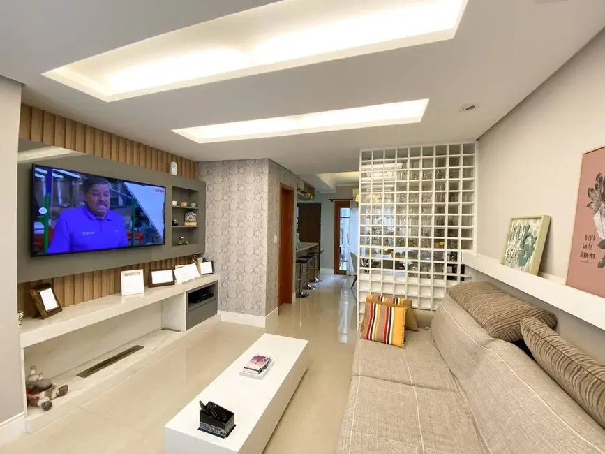 Foto 1 de Casa com 3 quartos à venda, 147m2 em Porto Alegre - RS