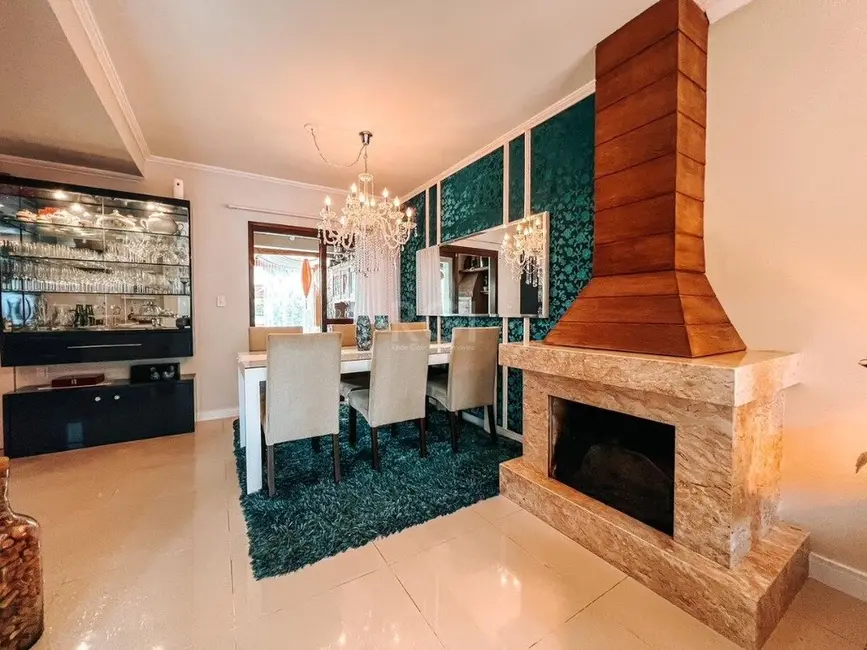 Casa com 3 quartos à venda, 150m2 em Hípica, Porto Alegre - RS - imagem 4 Foto 4 de Casa com 3 quartos à venda, 150m2 em Hípica, Porto Alegre - RS