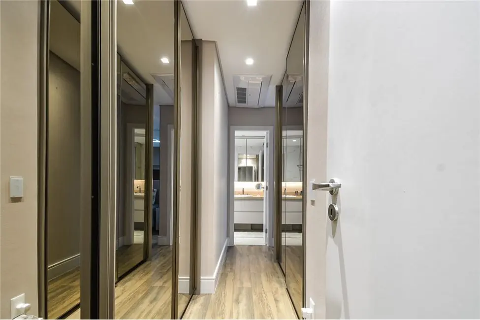 Foto 9 de Apartamento com 3 quartos à venda, 131m2 em Mirandópolis, São Paulo - SP
