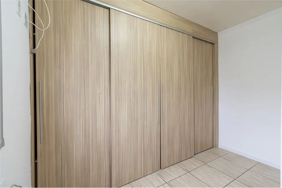 Apartamento com 3 quartos à venda, 57m2 em Igara, Canoas - RS - imagem 9 Foto 9 de Apartamento com 3 quartos à venda, 57m2 em Igara, Canoas - RS