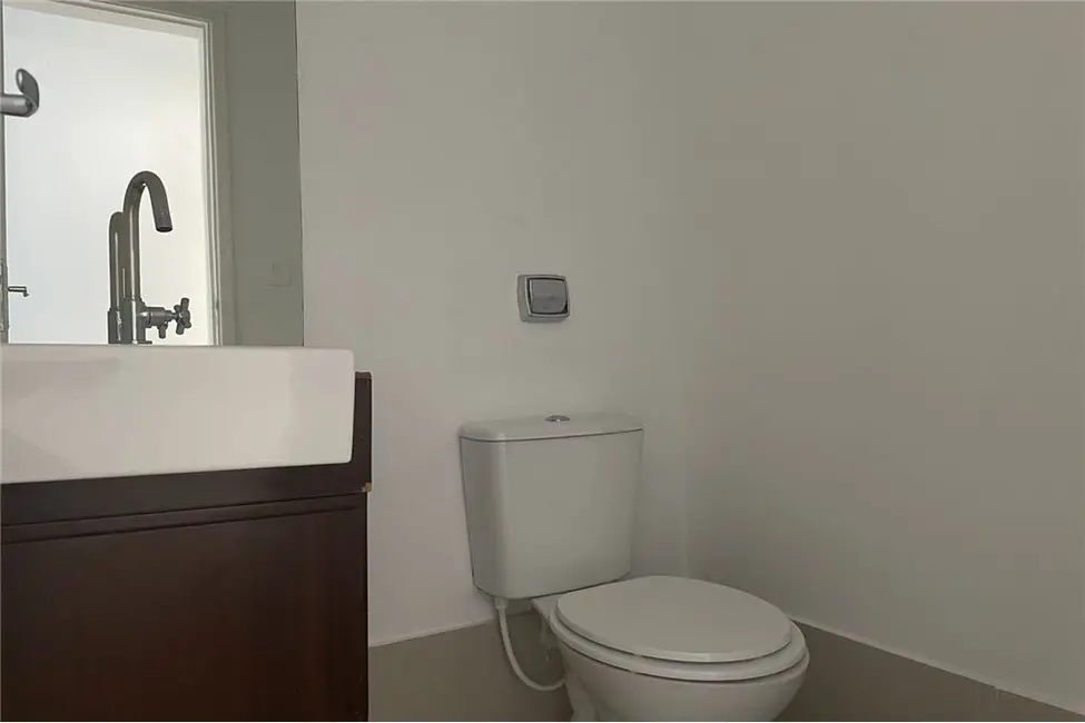 Sala Comercial com 1 quarto à venda, 32m2 em Itaim Bibi, São Paulo - SP - imagem 9 Foto 9 de Sala Comercial com 1 quarto à venda, 32m2 em Itaim Bibi, São Paulo - SP