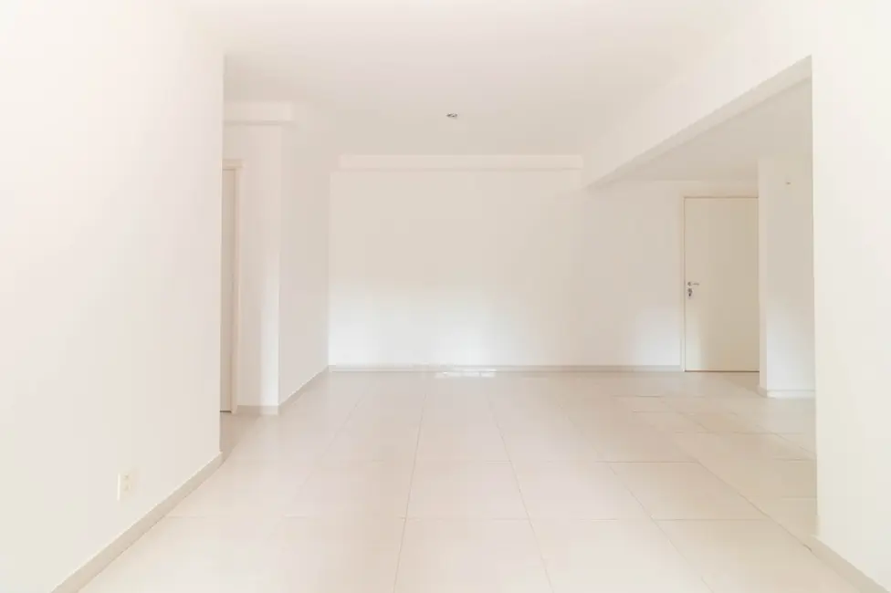 Apartamento com 3 quartos à venda, 75m2 em Jardim Carvalho, Porto Alegre - RS - imagem 5 Foto 5 de Apartamento com 3 quartos à venda, 75m2 em Jardim Carvalho, Porto Alegre - RS