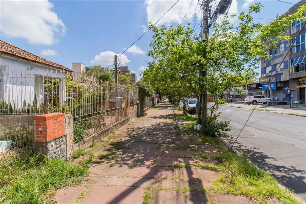 Terreno / Lote à venda, 356m2 em Passo da Areia, Porto Alegre - RS - imagem 6 Foto 6 de Terreno / Lote à venda, 356m2 em Passo da Areia, Porto Alegre - RS