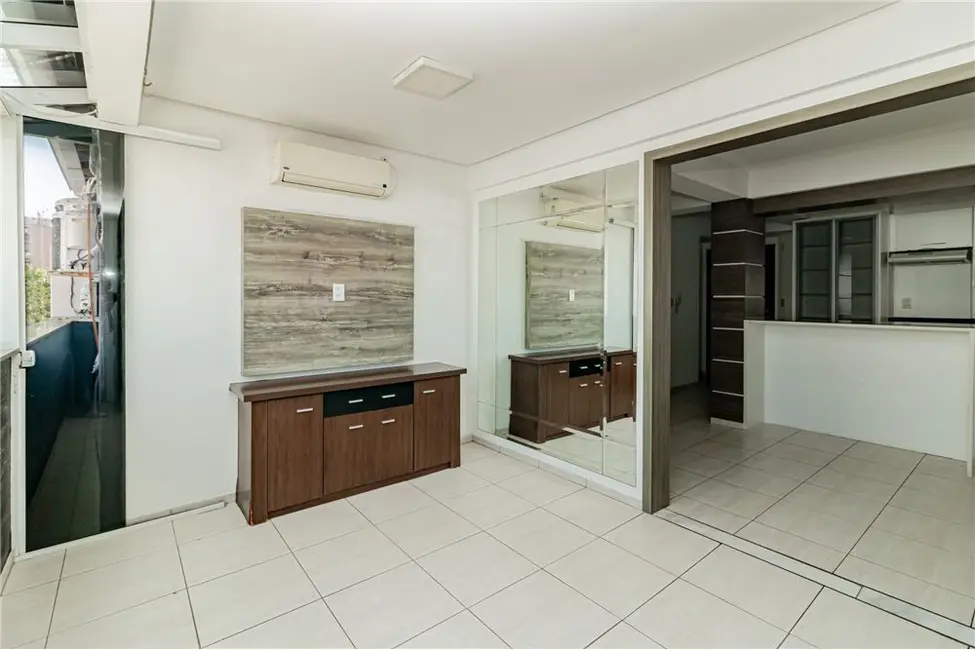 Foto 6 de Apartamento com 2 quartos à venda, 84m2 em Petrópolis, Porto Alegre - RS