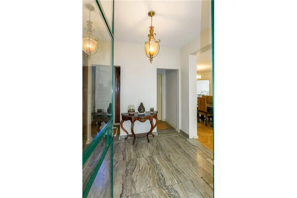 Casa com 5 quartos à venda, 288m2 em Jardim das Bandeiras, São Paulo - SP - imagem 2 Foto 2 de Casa com 5 quartos à venda, 288m2 em Jardim das Bandeiras, São Paulo - SP