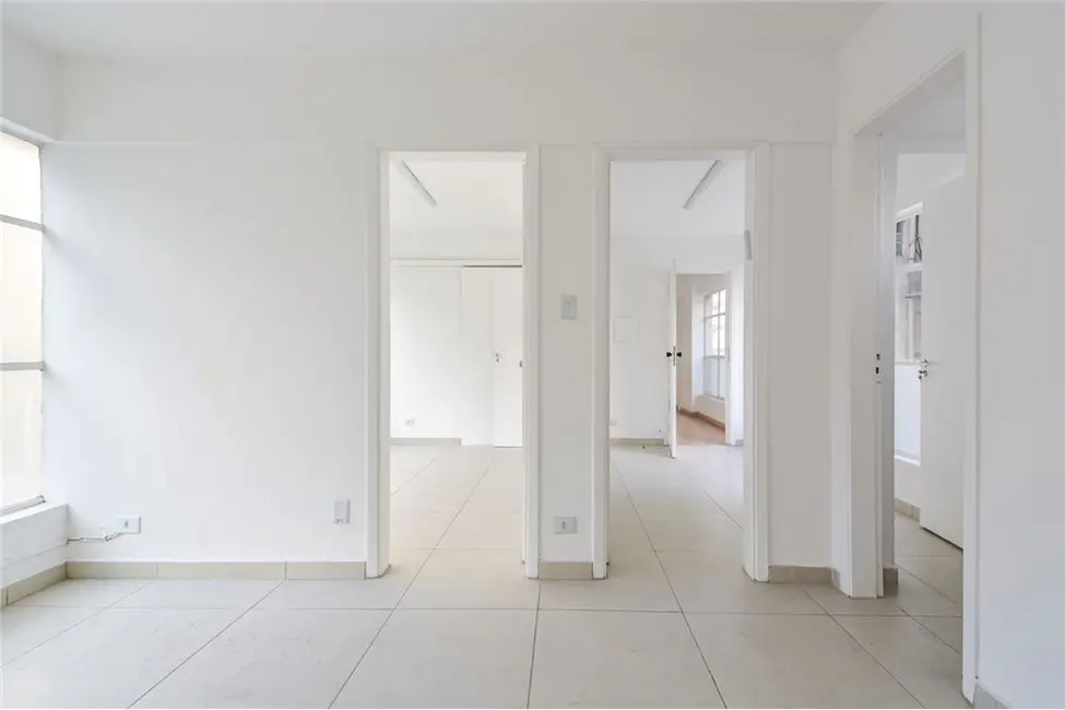 Sala Comercial à venda, 38m2 em Higienópolis, São Paulo - SP - imagem 1 Foto 1 de Sala Comercial à venda, 38m2 em Higienópolis, São Paulo - SP