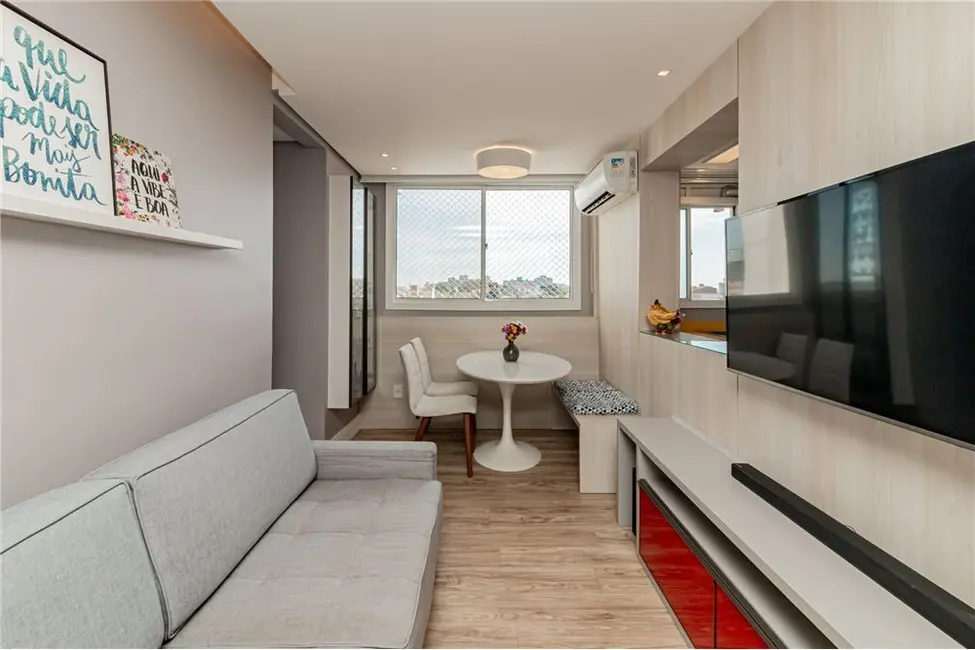 Foto 2 de Apartamento com 3 quartos à venda, 59m2 em Sarandi, Porto Alegre - RS